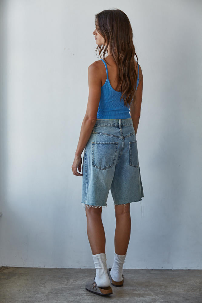 Essential V-neck Cami