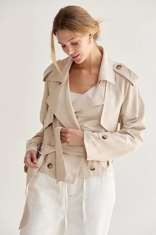 Reese Lightweight Cropped Trench