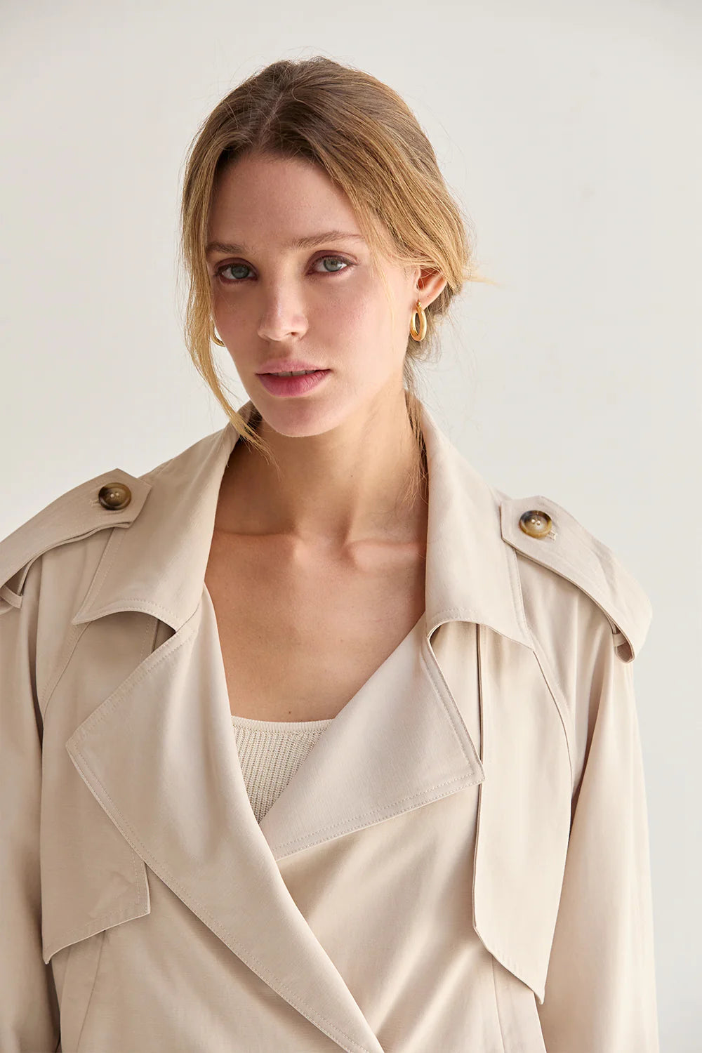 Reese Lightweight Cropped Trench