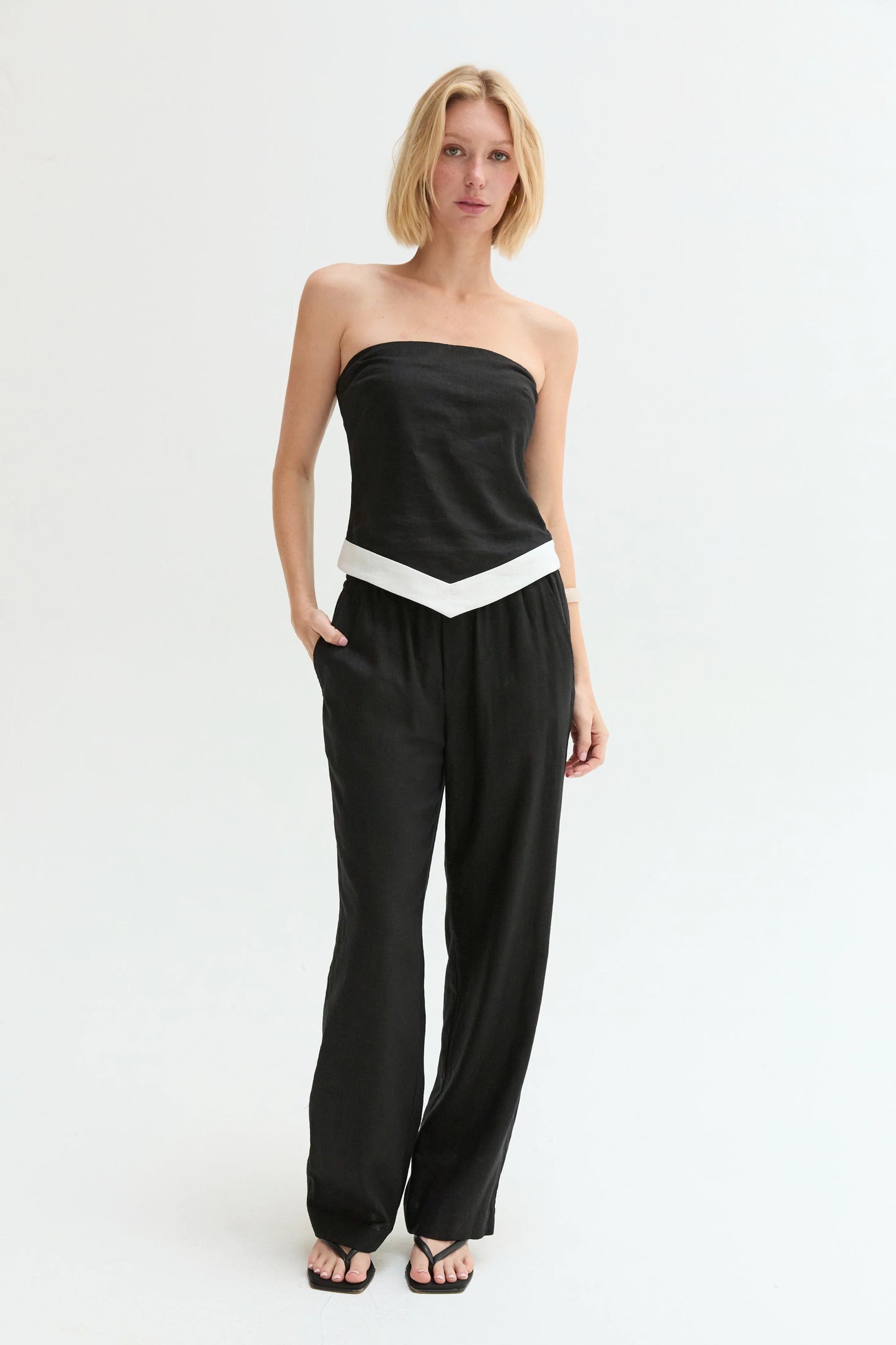 Maris Contrast Hem Scarf Tube Top