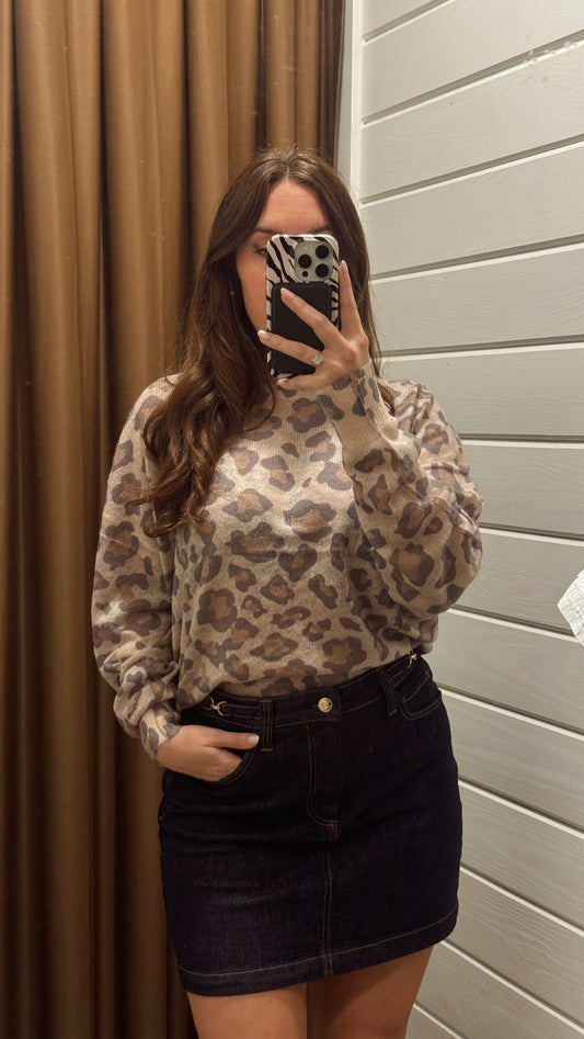 Nina Leopard Sweater