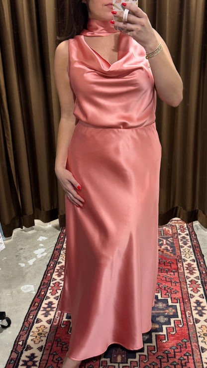 Fitz Midi Skirt in Coral