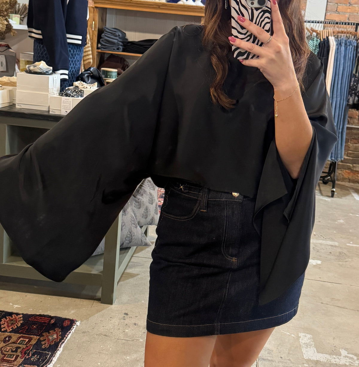 Elodie Blouse in Black
