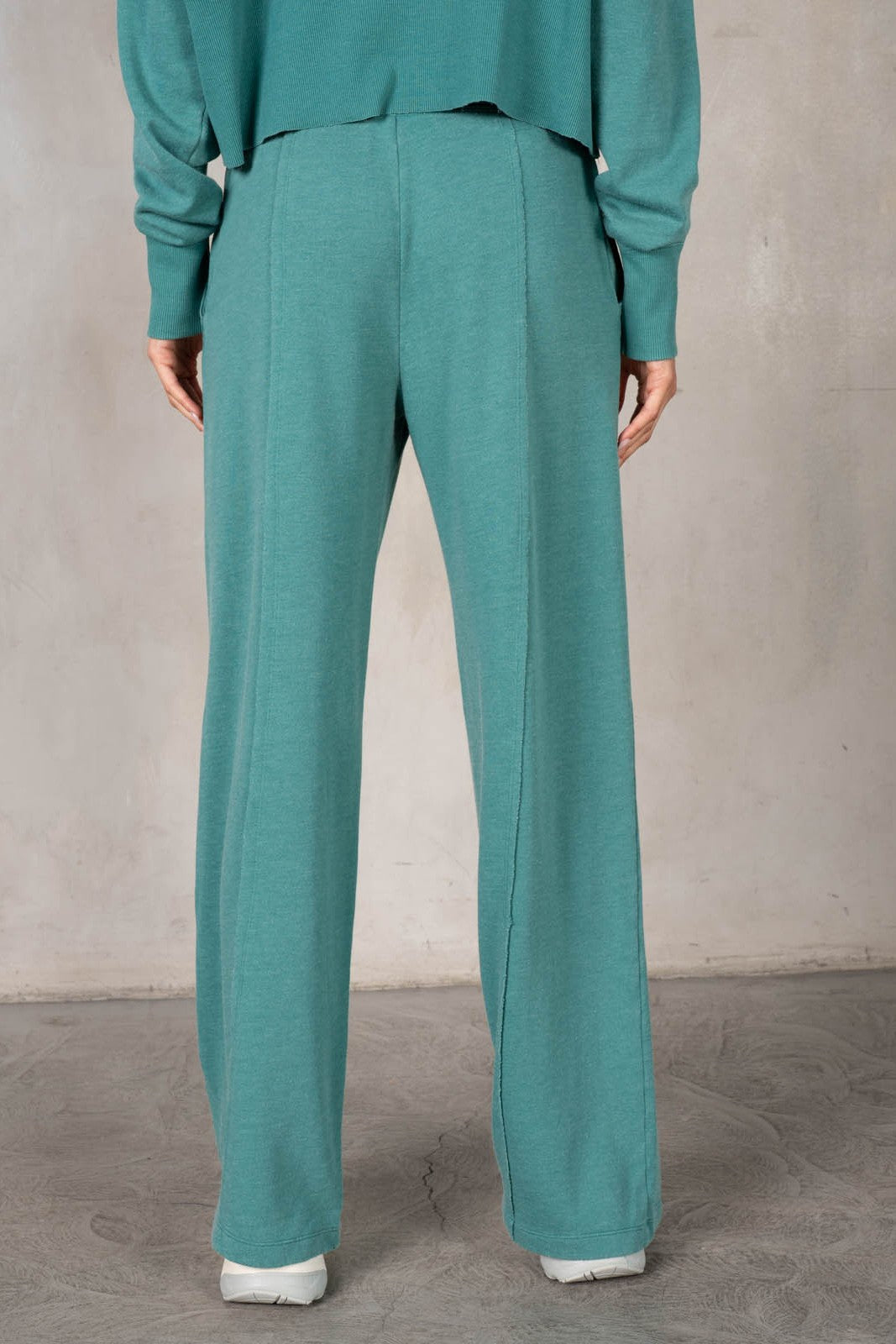 Raw Edge Terry Sweatpants in Teal