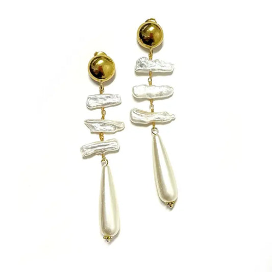 Marilyn Pearl Earrings