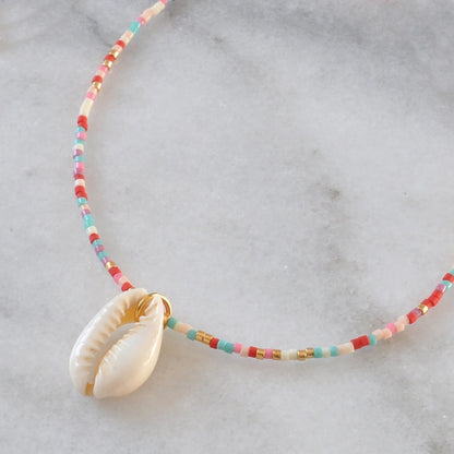 Cowrie Shell Choker Necklace in Cotton Candy Mix