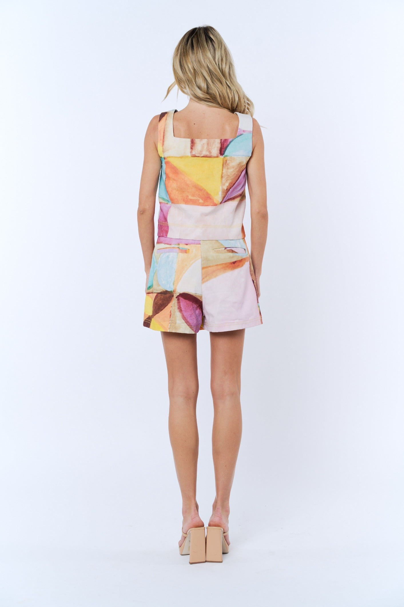 Yesika Scalloped Front Top